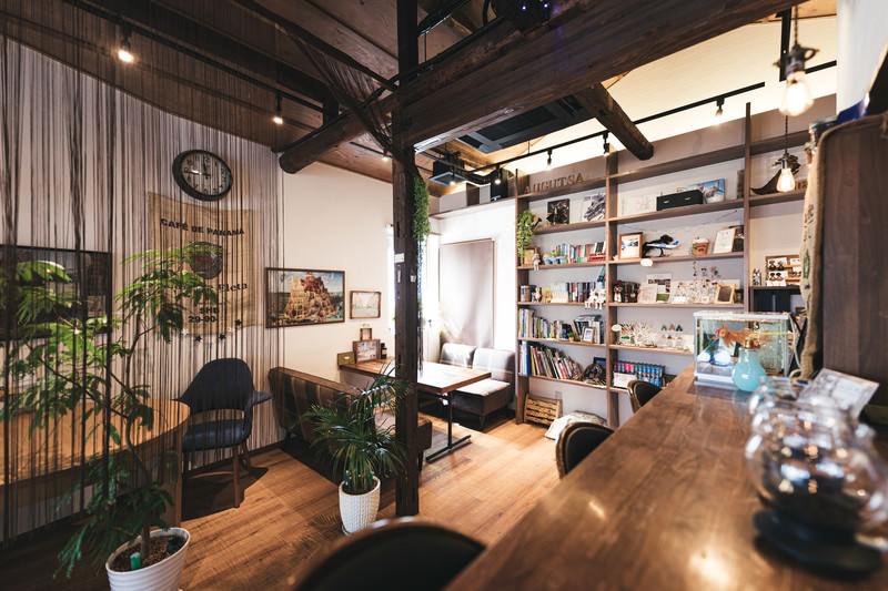 カフェ